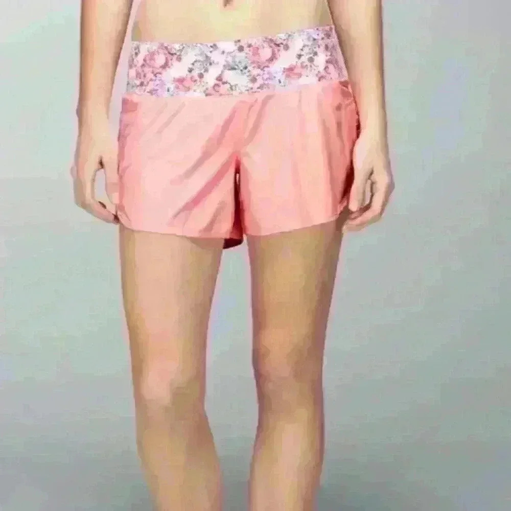 Lululemon  Tracker Short II *4-way Stretch
Bleached Coral